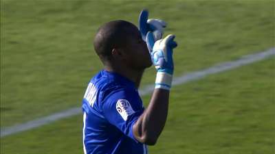 足球报：多支中超球队巨额欠税，以亿元为单位拖欠税款（足球报：多家中超俱乐部拖欠税款，金额以亿元计）