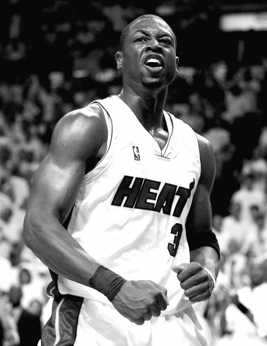 木塔力甫：邵导一直鼓励我们要有更高的目标、要前往欧洲发展（木塔力甫：在邵导的鼓励下，我们瞄准更高目标，迈向欧洲发展）