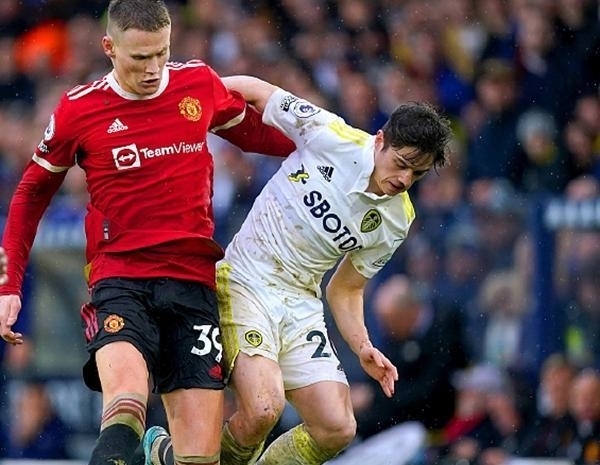 篮球篮网球队训练赛完成