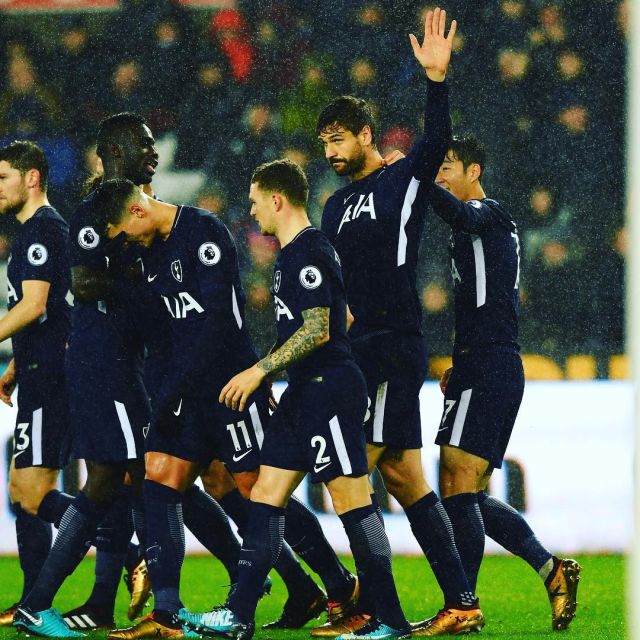 NBA半场：巴恩斯14分，马刺77-57领先鹈鹕（NBA半场战报：巴恩斯砍下14分，马刺77-57暂领先鹈鹕）