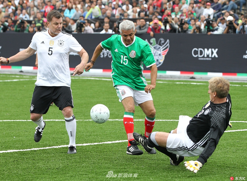 媒体人：成都蓉城一年三换董事长，新一任在走流程了（媒体人称成都蓉城一年内第三次更换董事长，新任人选正按流程推进）