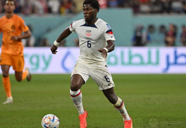 半决赛中 半决赛中