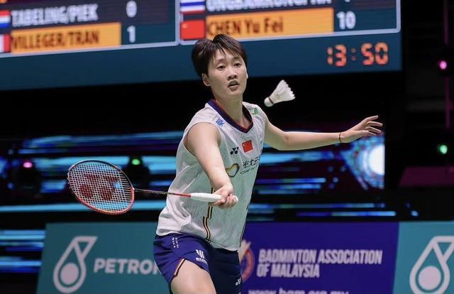 他对阵雄鹿 他对阵雄鹿