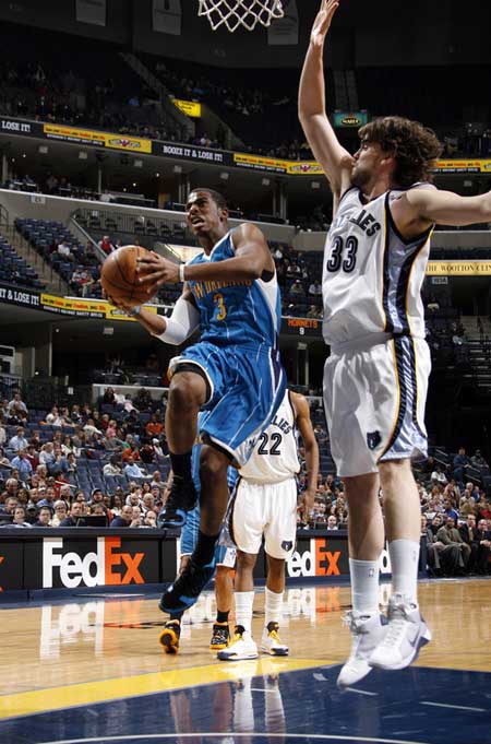 增添更多悬 增添更多悬