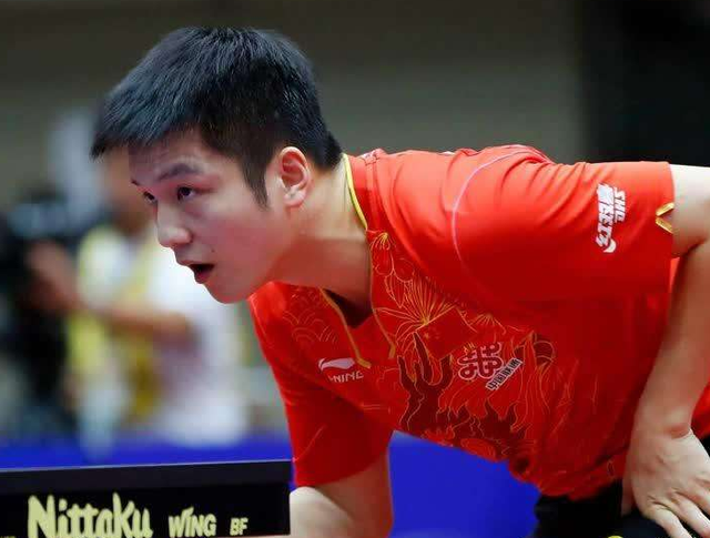 羽毛球队而 羽毛球队而