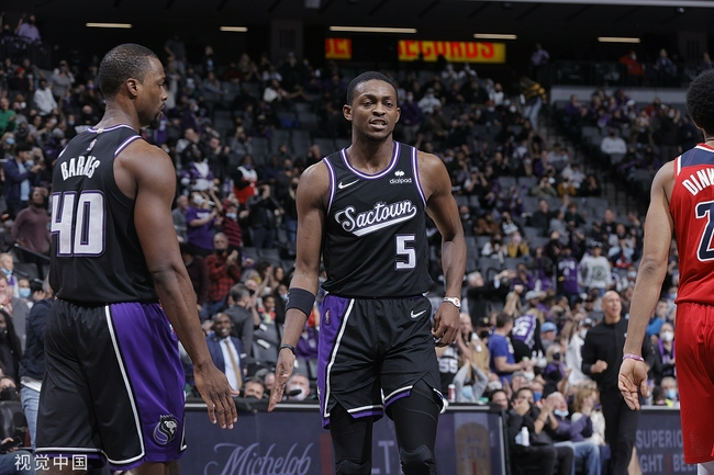 她在风势较 她在风势较